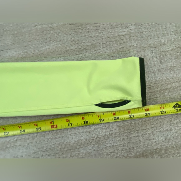 Reebok Women's Running Pullover L/S Shirt, Size Small, (Bright Yellowish-Green) - Picture 13 of 14